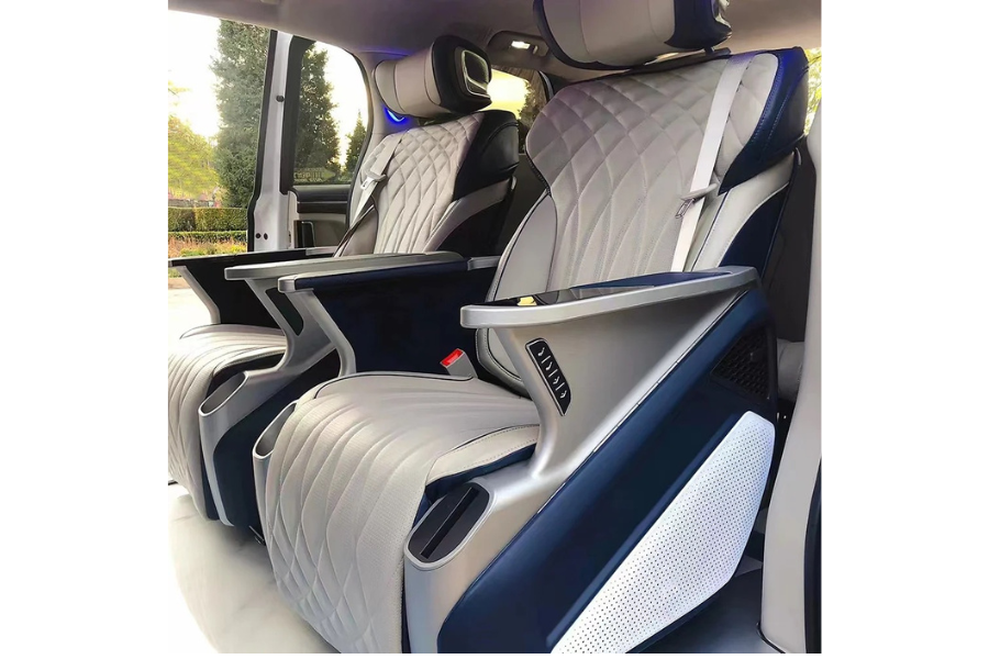 Độ ghế limousine xe Kia Carnival với mẫu ghế VIP 05